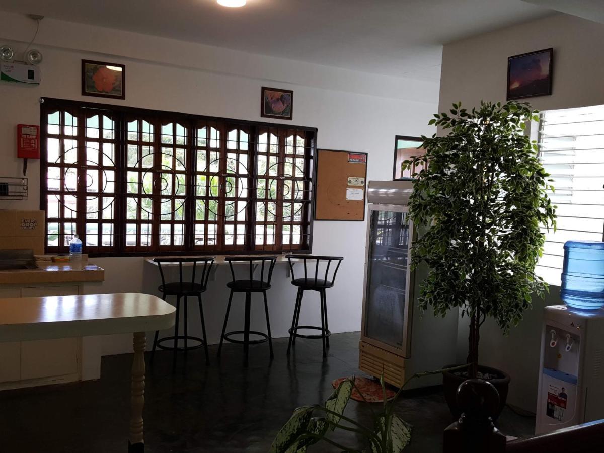 Citadel Alona Inn Panglao City Exterior foto