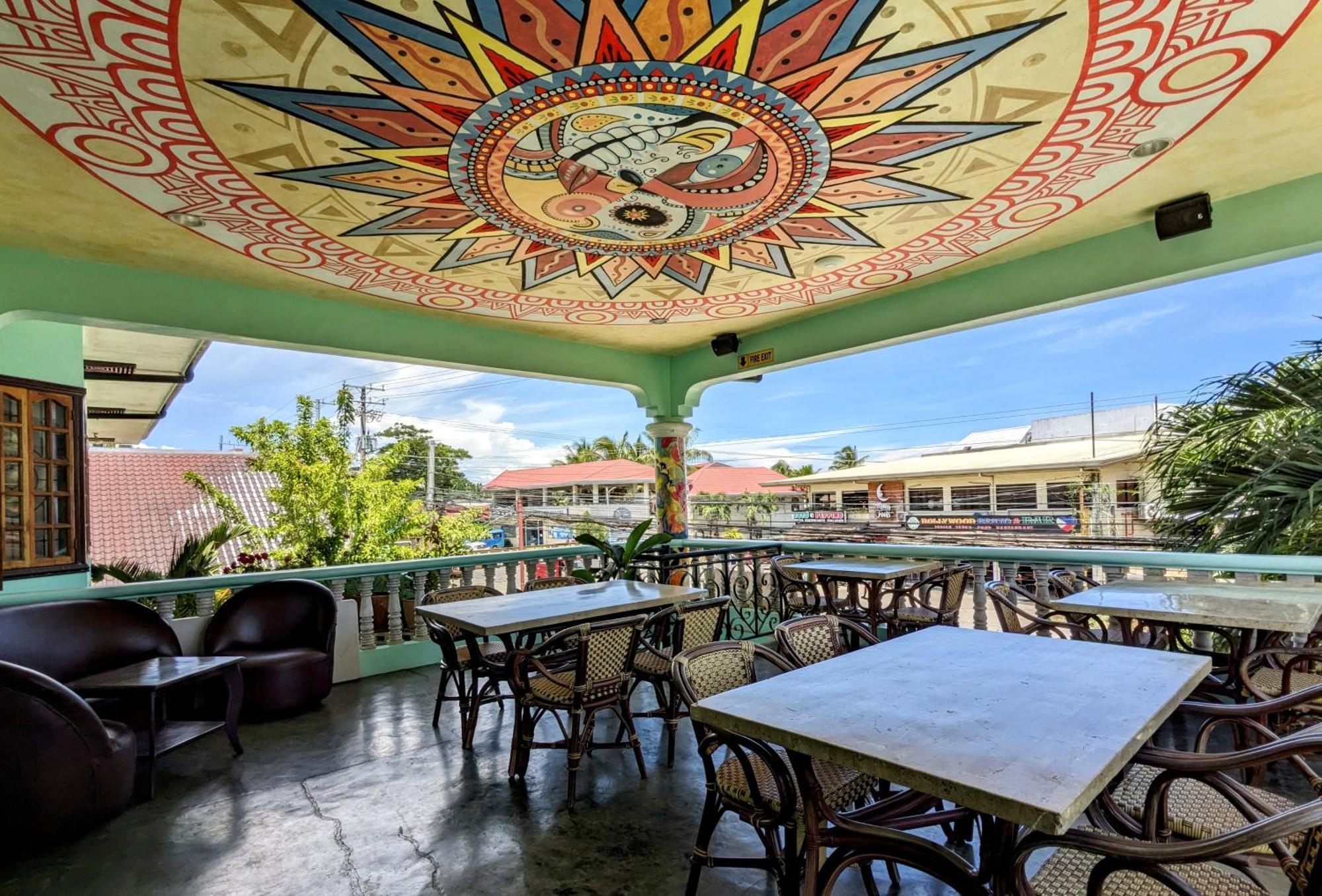 Citadel Alona Inn Panglao City Exterior foto